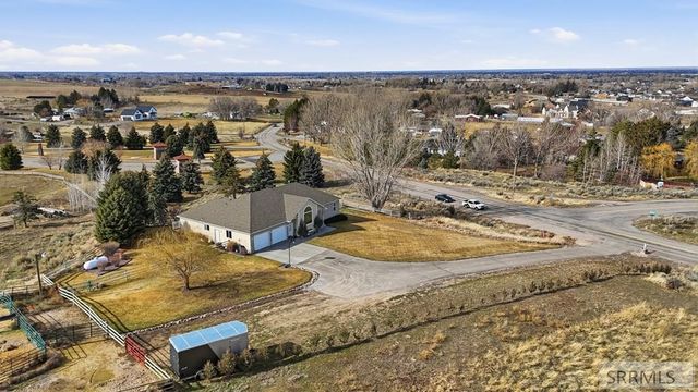 6002 E Sunnyside Road, Idaho Falls, ID 83406