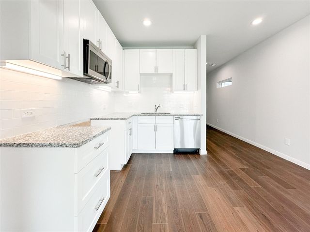 18813 Luminescent Lane, Spring, TX 77379