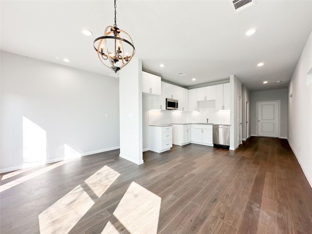 18813 Luminescent Lane, Spring, TX 77379