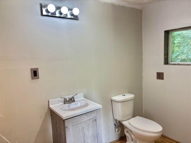 1772 S Clifton, Wichita, KS 67218