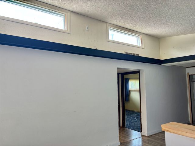 1772 S Clifton, Wichita, KS 67218