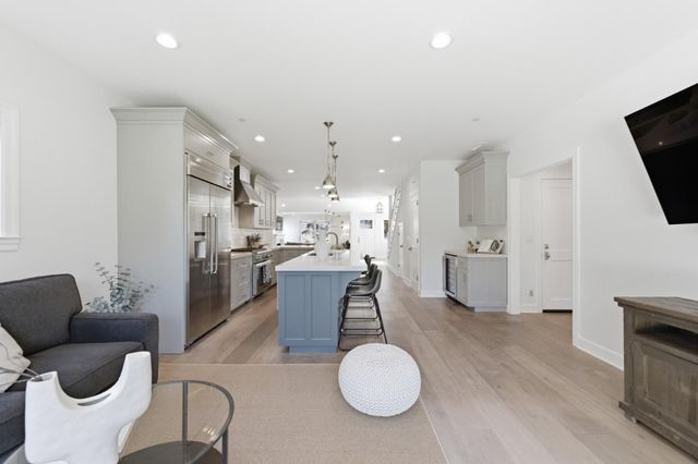 144 Edgehill Drive, San Carlos, CA 94070