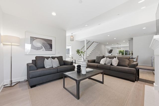 144 Edgehill Drive, San Carlos, CA 94070