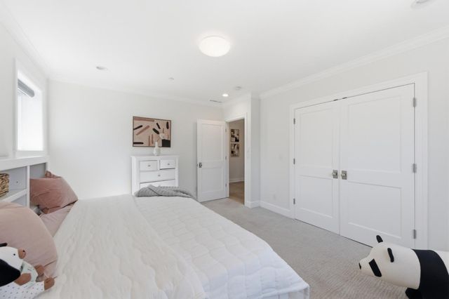 144 Edgehill Drive, San Carlos, CA 94070