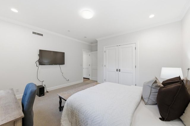 144 Edgehill Drive, San Carlos, CA 94070