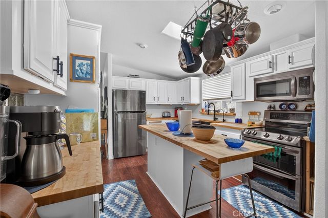 19021 Cypress, Banning, CA 92220