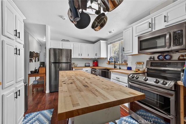 19021 Cypress, Banning, CA 92220