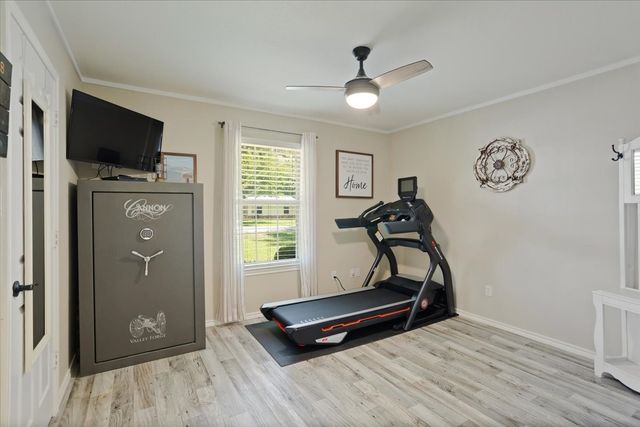 900 Amy Way, Bonham, TX 75418