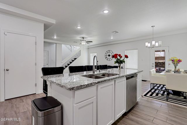 12816 LINSTEAD Avenue, El Paso, TX 79928