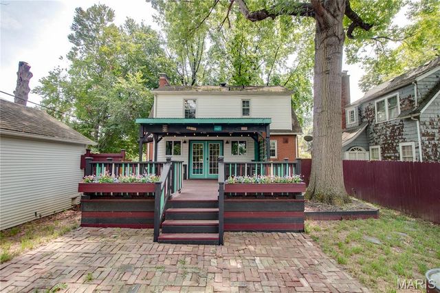 2430 Maxey Street, Alton, IL 62002