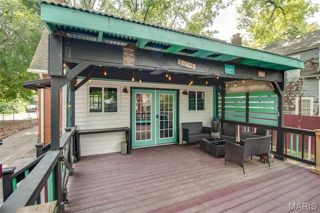 2430 Maxey Street, Alton, IL 62002