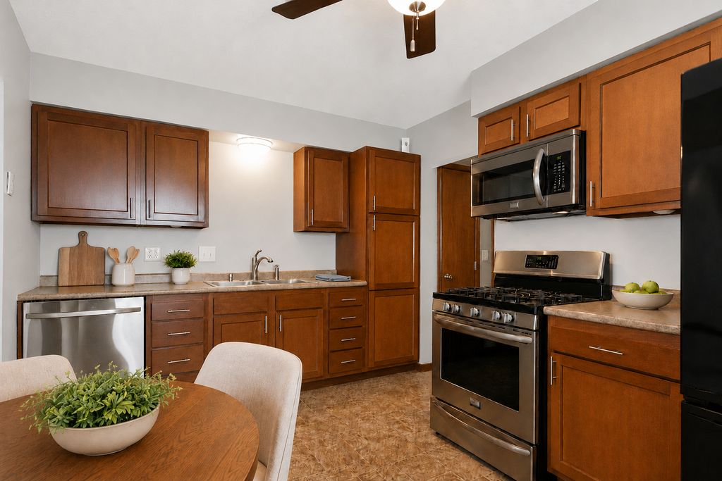 732 6th Avenue S, Hopkins, MN 55343 — photo 5