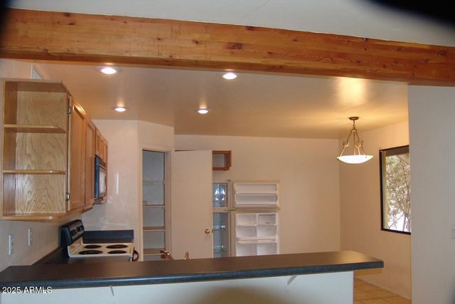 32776 S MAGGIE MINE Road, Black Canyon City, AZ 85324