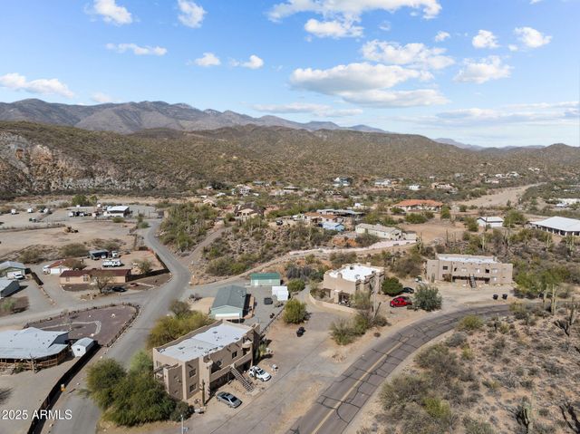 32776 S MAGGIE MINE Road, Black Canyon City, AZ 85324