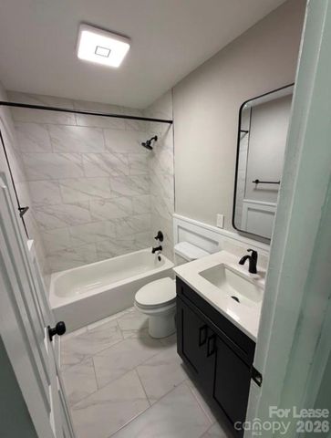 1900 Welch Place 1, Charlotte, NC 28216