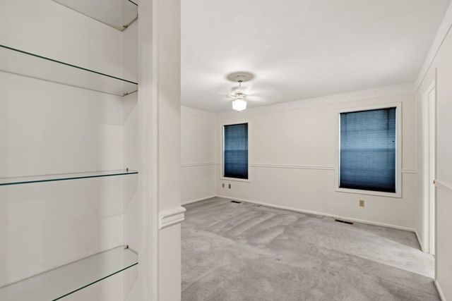8126 N COLTON St, Spokane, WA 99208