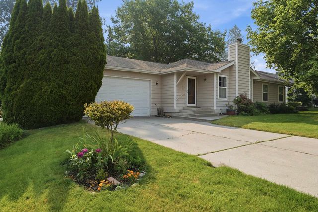 8126 N COLTON St, Spokane, WA 99208