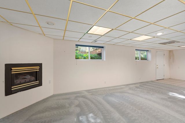 8126 N COLTON St, Spokane, WA 99208