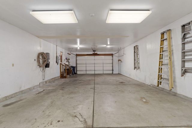8126 N COLTON St, Spokane, WA 99208