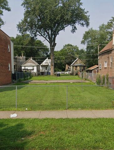 5618 S Elizabeth Street, Chicago, IL 60636