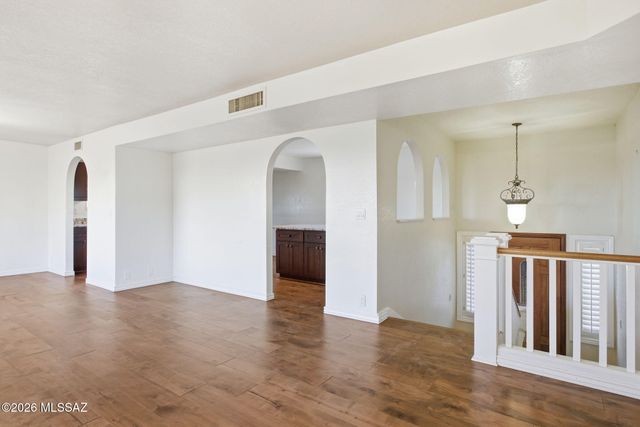 6482 Sun Circle E, Tucson, AZ 85750