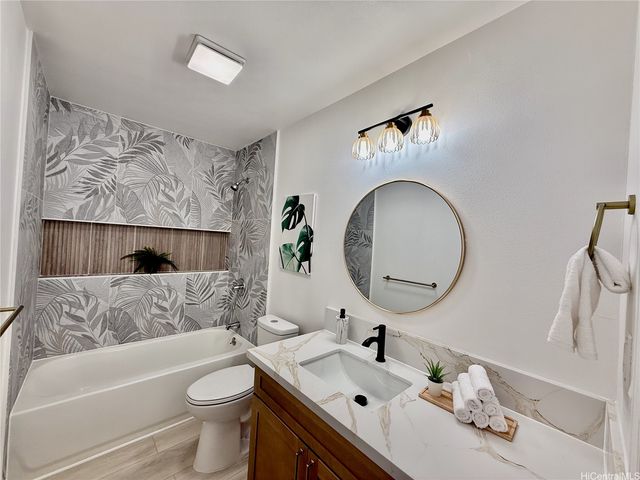 94-330 Kipou Street, Waipahu, HI 96797