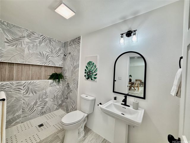 94-330 Kipou Street, Waipahu, HI 96797