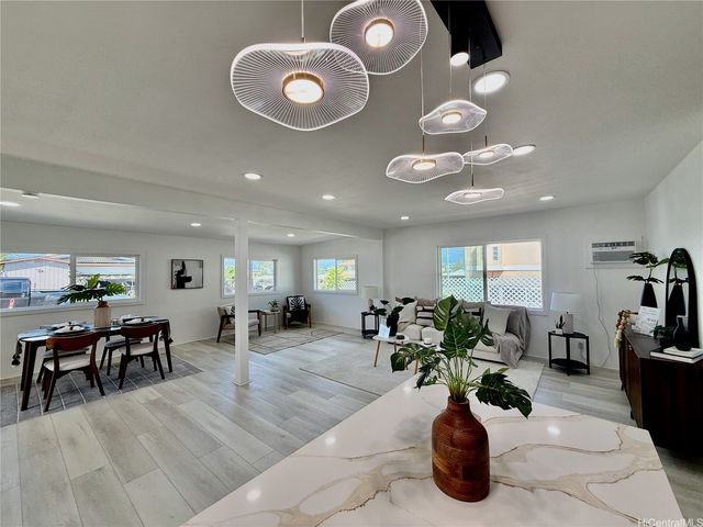 94-330 Kipou Street, Waipahu, HI 96797
