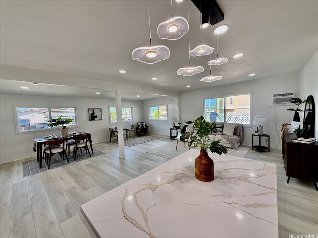94-330 Kipou Street, Waipahu, HI 96797