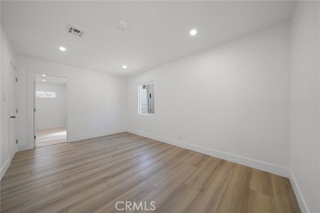 8326 Greenpoint, Riverside, CA 92503