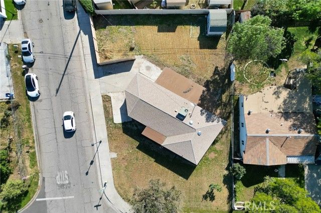8326 Greenpoint, Riverside, CA 92503