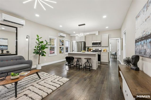 299 Claremont Avenue, Jersey City, NJ 07305