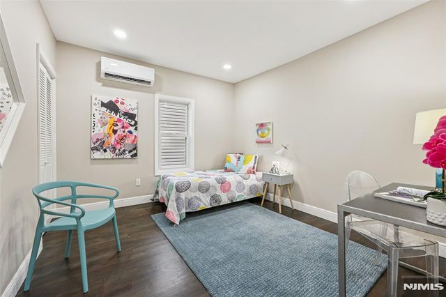 299 Claremont Avenue, Jersey City, NJ 07305