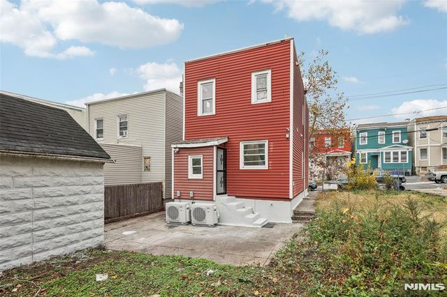 299 Claremont Avenue, Jersey City, NJ 07305