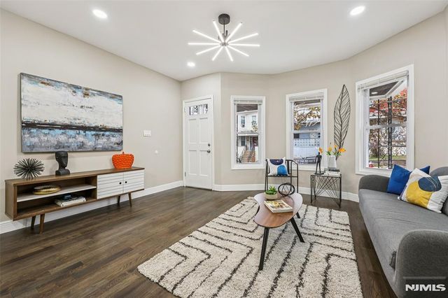 299 Claremont Avenue, Jersey City, NJ 07305