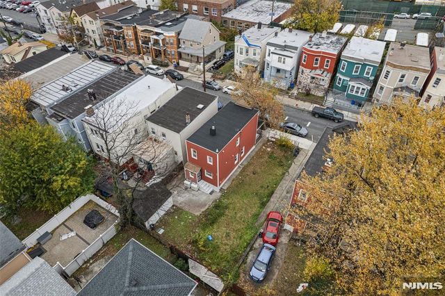 299 Claremont Avenue, Jersey City, NJ 07305