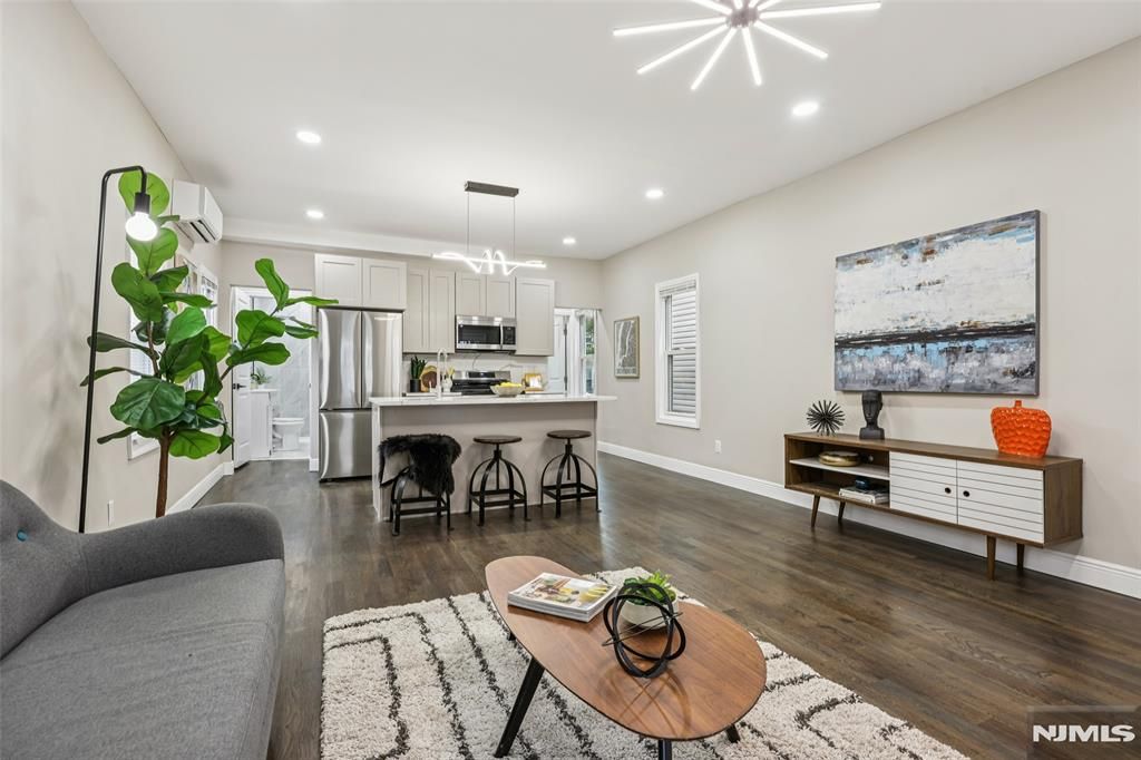 299 Claremont Avenue, Jersey City, NJ 07305