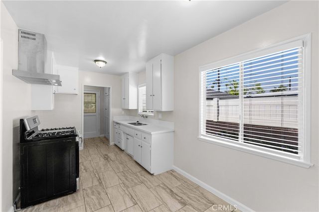 716 W 158th Street, Gardena, CA 90247