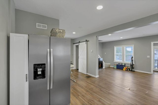 392 Arlington Avenue, Newark, OH 43055