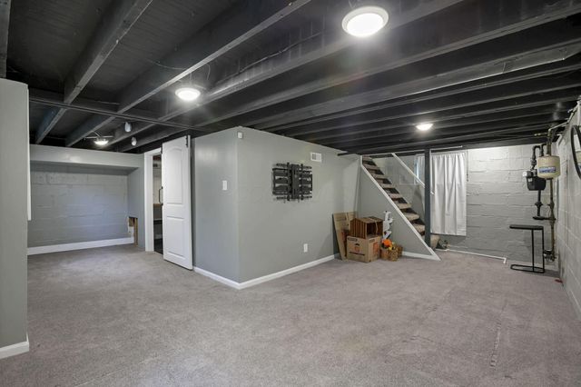 392 Arlington Avenue, Newark, OH 43055