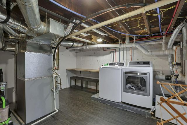 392 Arlington Avenue, Newark, OH 43055