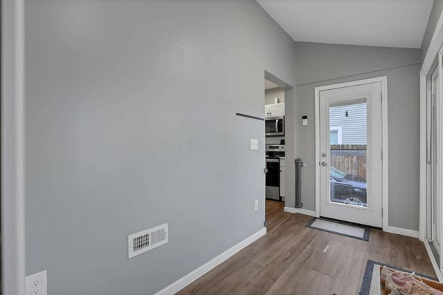 392 Arlington Avenue, Newark, OH 43055