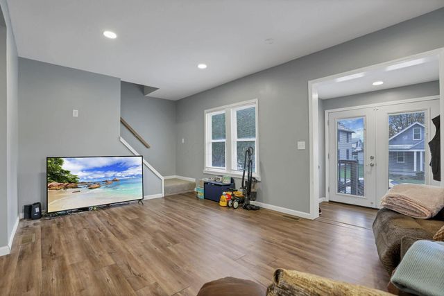 392 Arlington Avenue, Newark, OH 43055