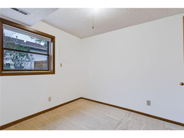 911 Grandview Drive, Hudson, WI 54016
