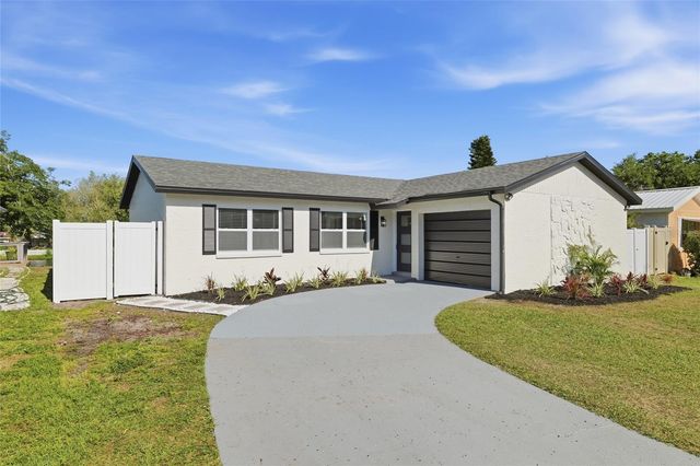 1423 CHESTERFIELD DRIVE, Dunedin, FL 34698