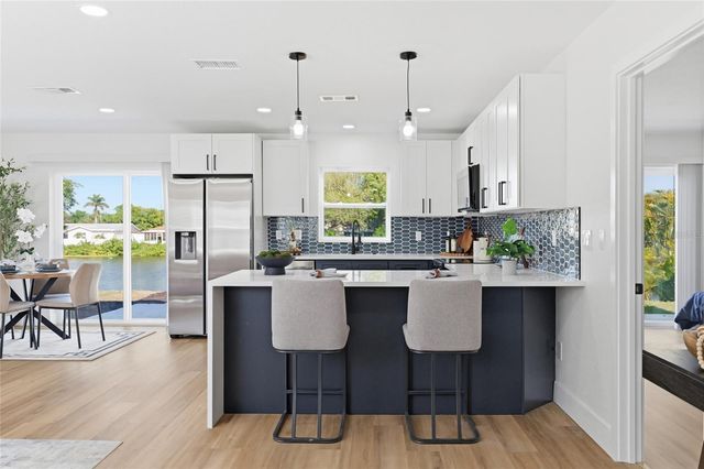 1423 CHESTERFIELD DRIVE, Dunedin, FL 34698