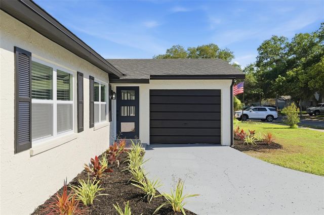 1423 CHESTERFIELD DRIVE, Dunedin, FL 34698