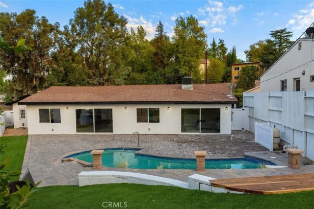 5115 Rigoletto Street, Woodland Hills, CA 91364