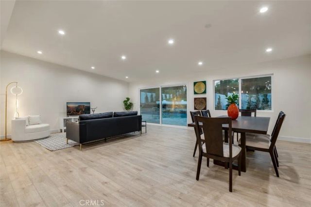 5115 Rigoletto Street, Woodland Hills, CA 91364