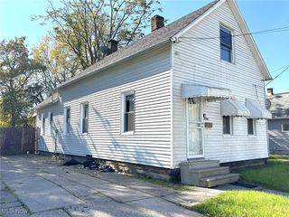 4501 Hyde Avenue, Cleveland, OH 44118